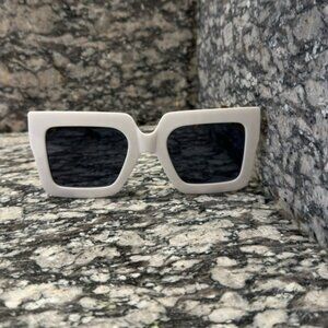 ☕️ Coffee Latte Oversized Square Sunglasses | White + Black Two-Tone | Chic
